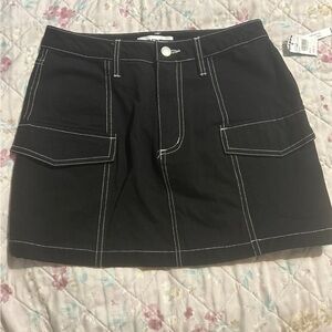 Brand new black skirt
